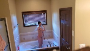 Spying on Step Sister taking Sexy Bath